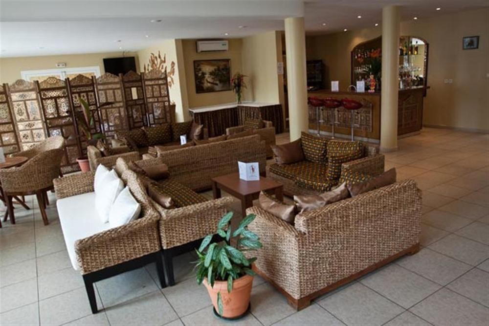Hotel Maharajah Mamoudzou Экстерьер фото